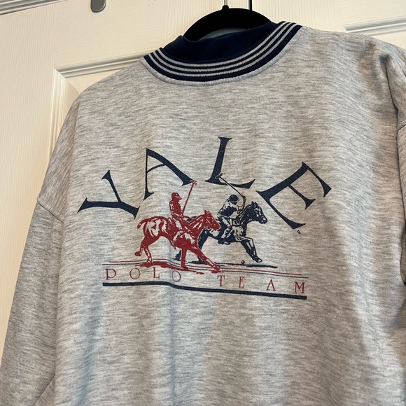 Authentic Vintage YALE Polo Crew - Picture 4 of 4